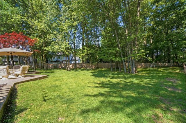 605 Kingfisher Drive, Westerville, OH 43082