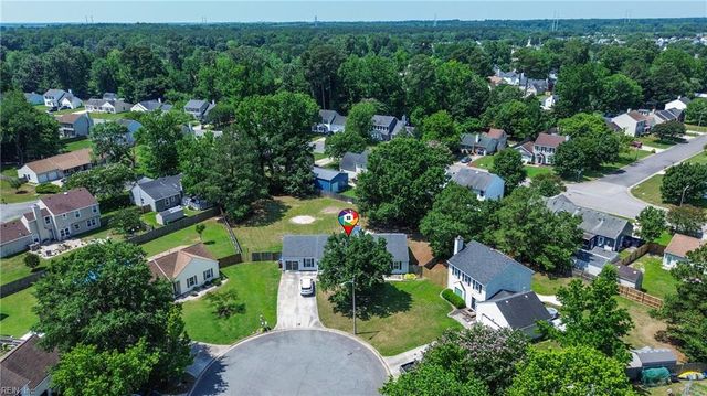 444 Fleming CIR, Chesapeake, VA 23323
