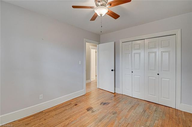 3915 Avera Avenue, Winston-salem, NC 27106