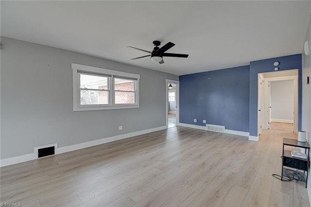 3915 Avera Avenue, Winston-salem, NC 27106