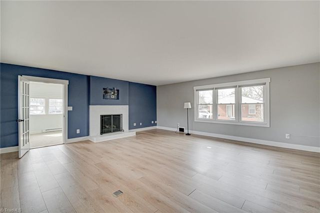 3915 Avera Avenue, Winston-salem, NC 27106