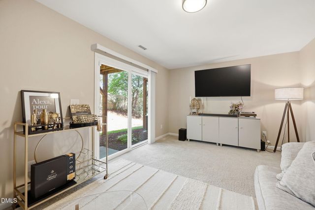 104 Irving Way, Durham, NC 27703