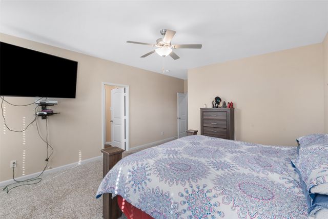 1013 Mcdonald Drive, Crowley, TX 76036