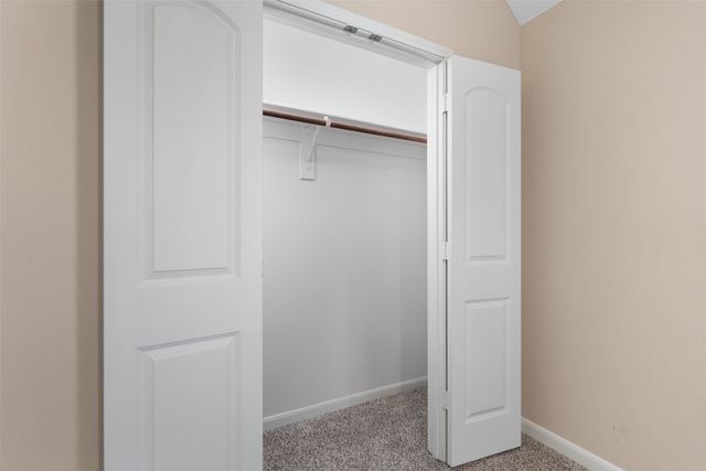 1013 Mcdonald Drive, Crowley, TX 76036