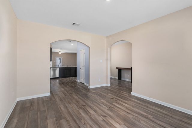 1013 Mcdonald Drive, Crowley, TX 76036