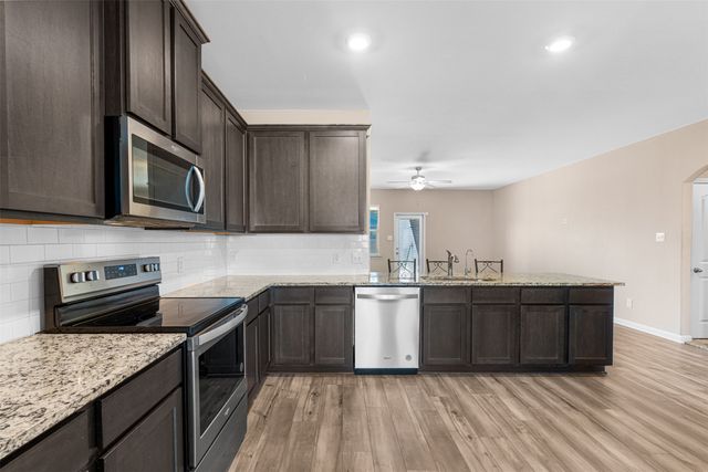 1013 Mcdonald Drive, Crowley, TX 76036