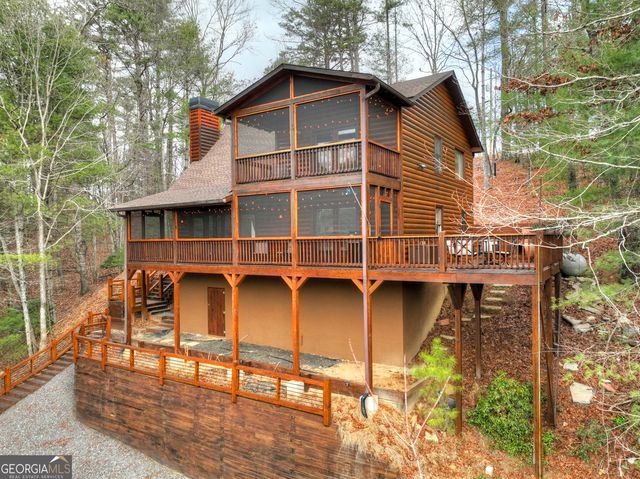 541 Hillsdale Drive, Ellijay, GA 30540