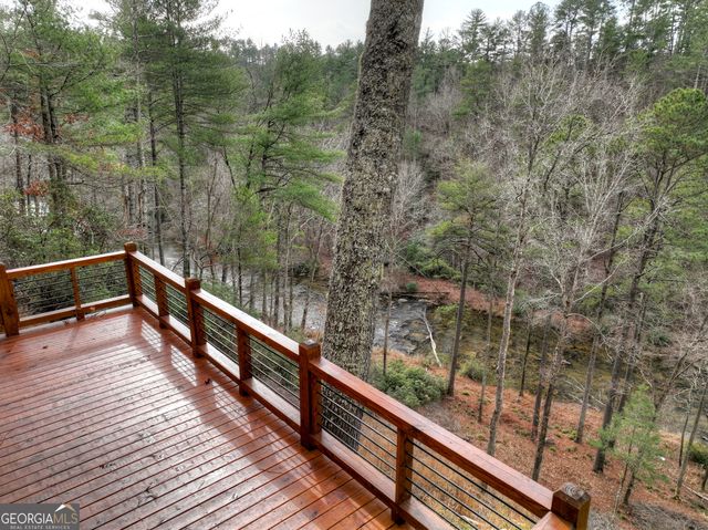 541 Hillsdale Drive, Ellijay, GA 30540