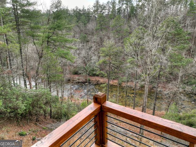 541 Hillsdale Drive, Ellijay, GA 30540