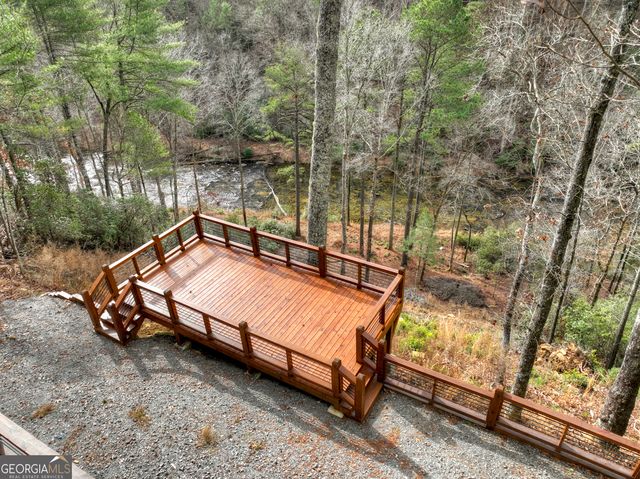 541 Hillsdale Drive, Ellijay, GA 30540