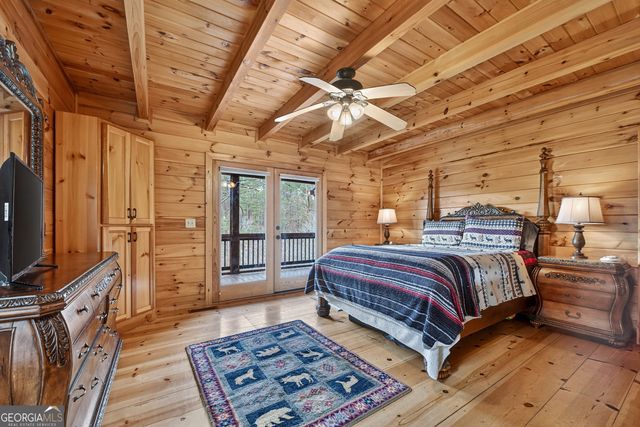 541 Hillsdale Drive, Ellijay, GA 30540