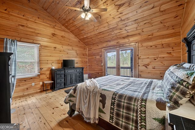 541 Hillsdale Drive, Ellijay, GA 30540