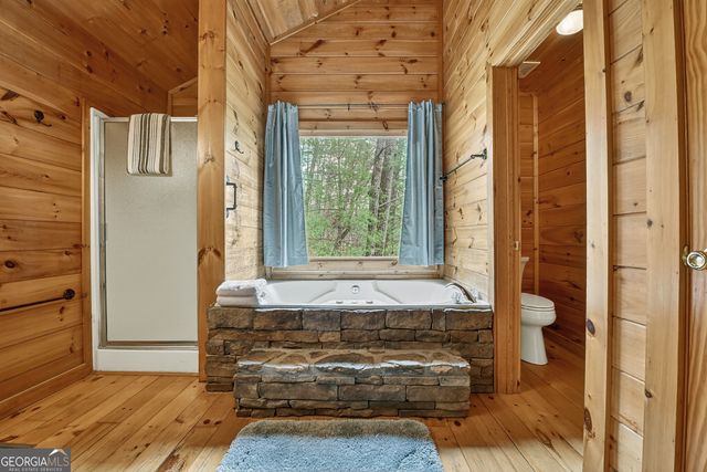 541 Hillsdale Drive, Ellijay, GA 30540