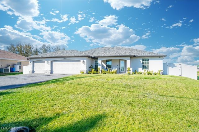 2805 NW 12th LN, Cape Coral, FL 33993