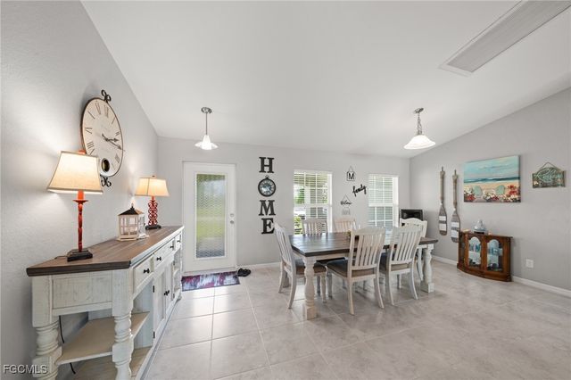 2805 NW 12th LN, Cape Coral, FL 33993