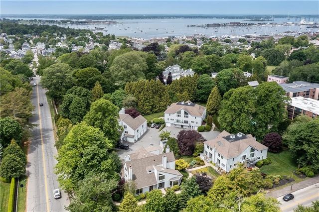 421 Bellevue Avenue 3C, Newport, RI 02840