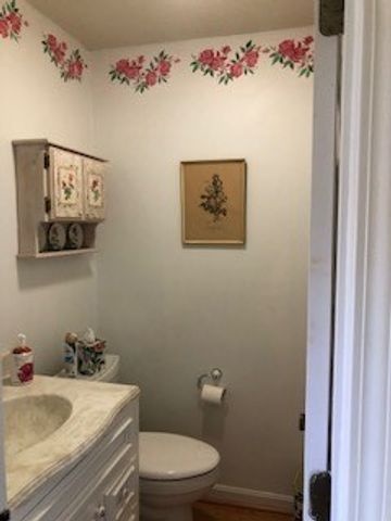 421 Bellevue Avenue 3C, Newport, RI 02840