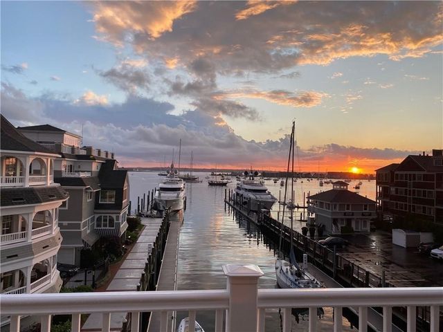 421 Bellevue Avenue 3C, Newport, RI 02840