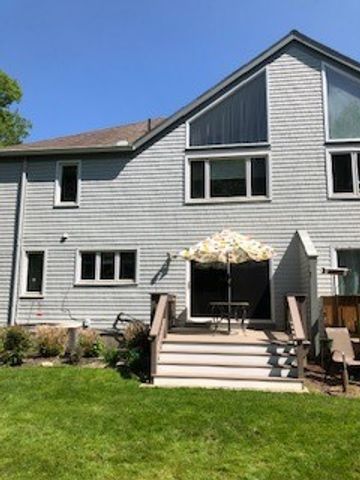 421 Bellevue Avenue 3C, Newport, RI 02840