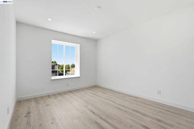 935 Granite Ct, Martinez, CA 94553