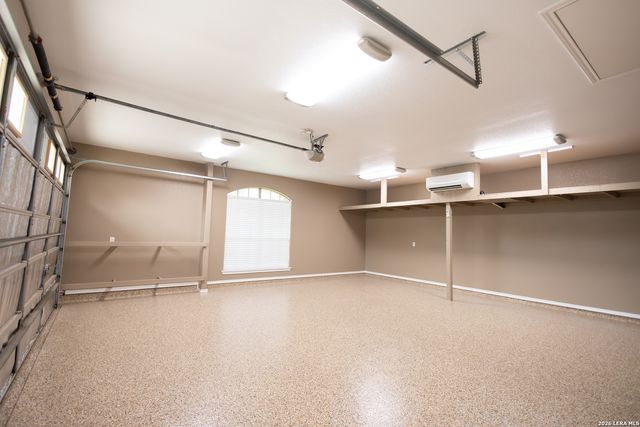 717 Jack Nicklaus, Devine, TX 78016