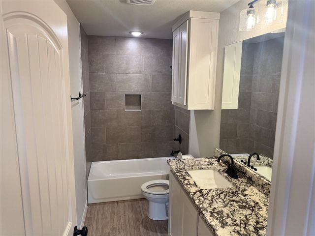 1013 Hereford Drive, Springtown, TX 76082