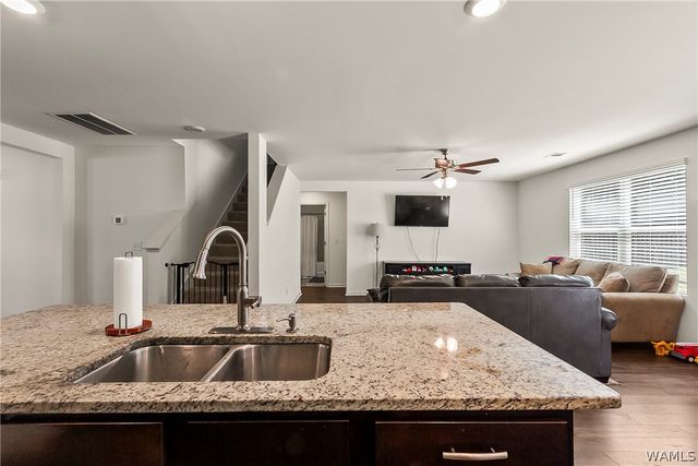 3721 Cattail, Northport, AL 35473