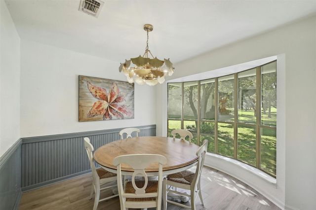 608 Sombrero DR, Horseshoe Bay, TX 78657