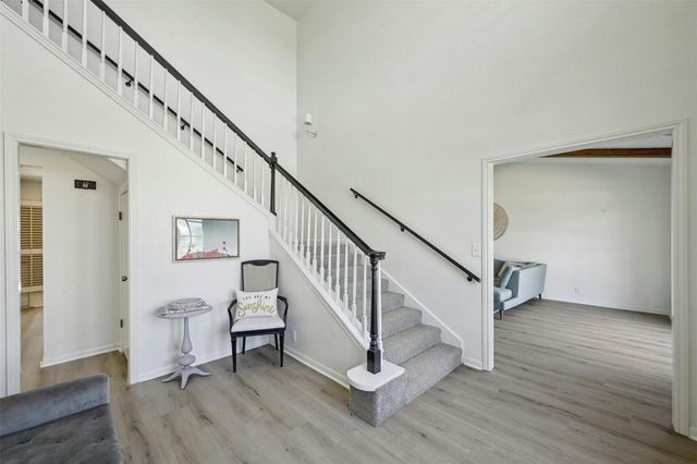 608 Sombrero DR, Horseshoe Bay, TX 78657