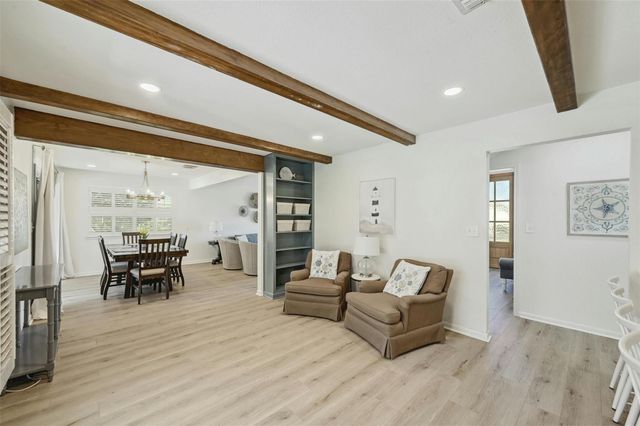 608 Sombrero DR, Horseshoe Bay, TX 78657