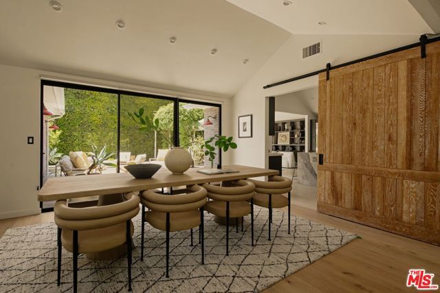 521 Loring Avenue, Los Angeles, CA 90024