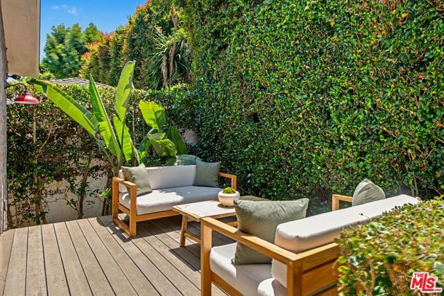 521 Loring Avenue, Los Angeles, CA 90024