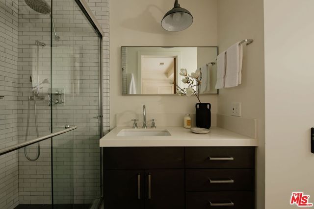521 Loring Avenue, Los Angeles, CA 90024