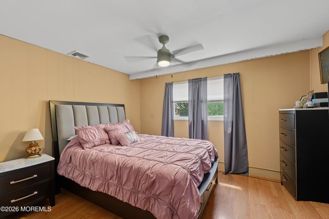 549 Gilford Avenue, Toms River, NJ 08753