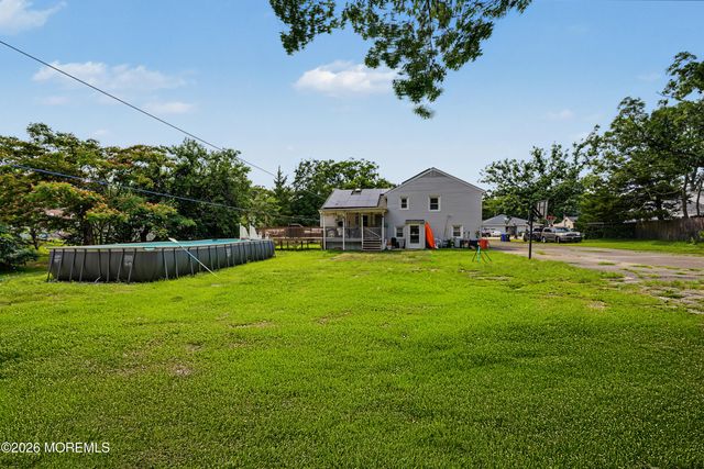 549 Gilford Avenue, Toms River, NJ 08753