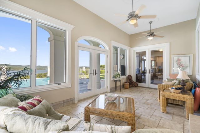 164 Omega Lane, Kimberling City, MO 65686