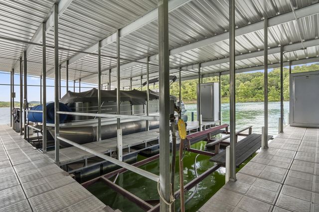 164 Omega Lane, Kimberling City, MO 65686