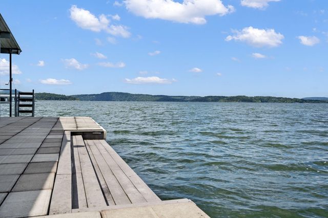 164 Omega Lane, Kimberling City, MO 65686