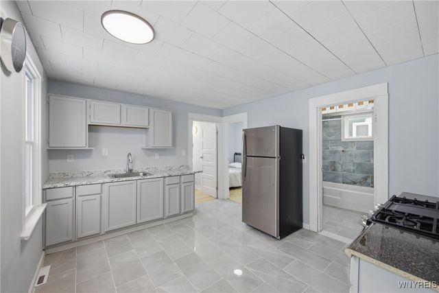 203 Sprenger Avenue, Buffalo, NY 14211