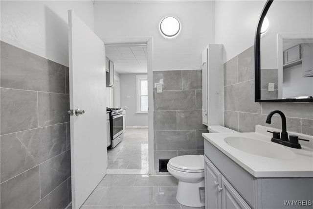 203 Sprenger Avenue, Buffalo, NY 14211