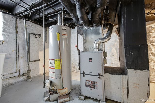 203 Sprenger Avenue, Buffalo, NY 14211