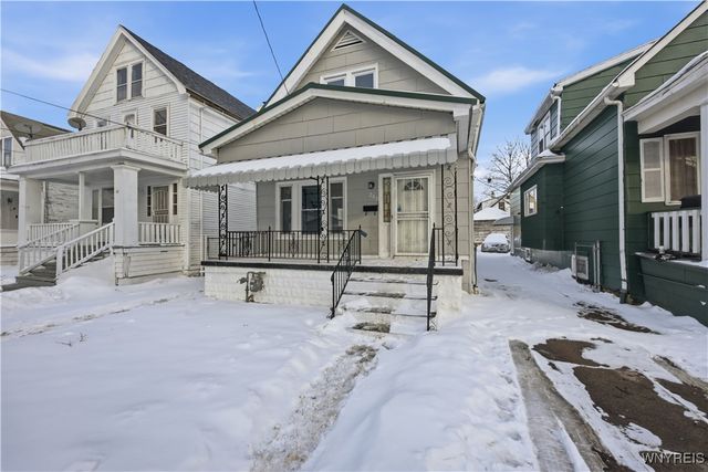 203 Sprenger Avenue, Buffalo, NY 14211