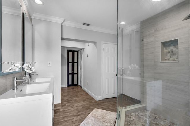 8700 SW 83rd Ct, Miami, FL 33143