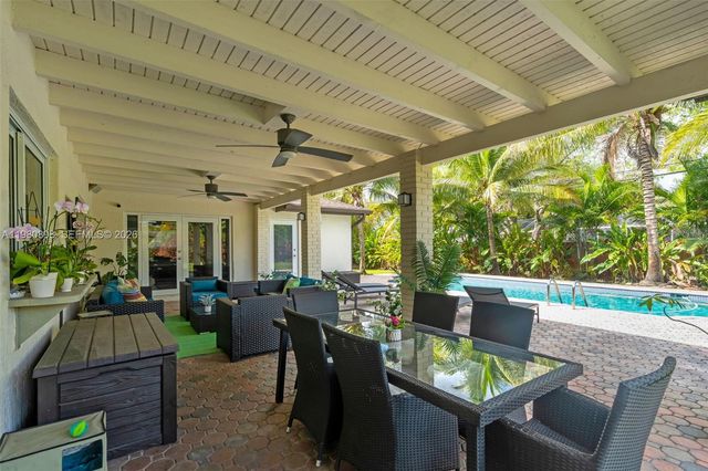 8700 SW 83rd Ct, Miami, FL 33143