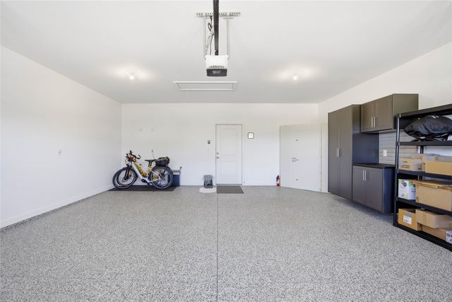 6303 NE Harvest Ridge Lane, Ankeny, IA 50021