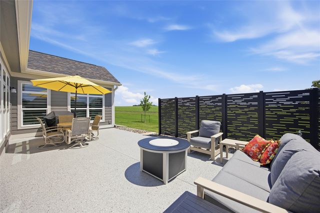 6303 NE Harvest Ridge Lane, Ankeny, IA 50021