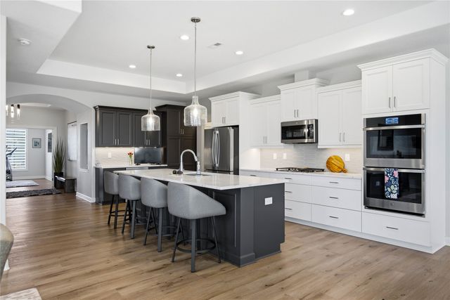 6303 NE Harvest Ridge Lane, Ankeny, IA 50021