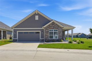 6303 NE Harvest Ridge Lane, Ankeny, IA 50021