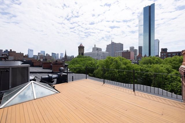 129 Commonwealth Avenue, Boston, MA 02116