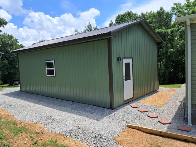 5525 Wiley Hollow Rd, Lynnville, TN 38472
